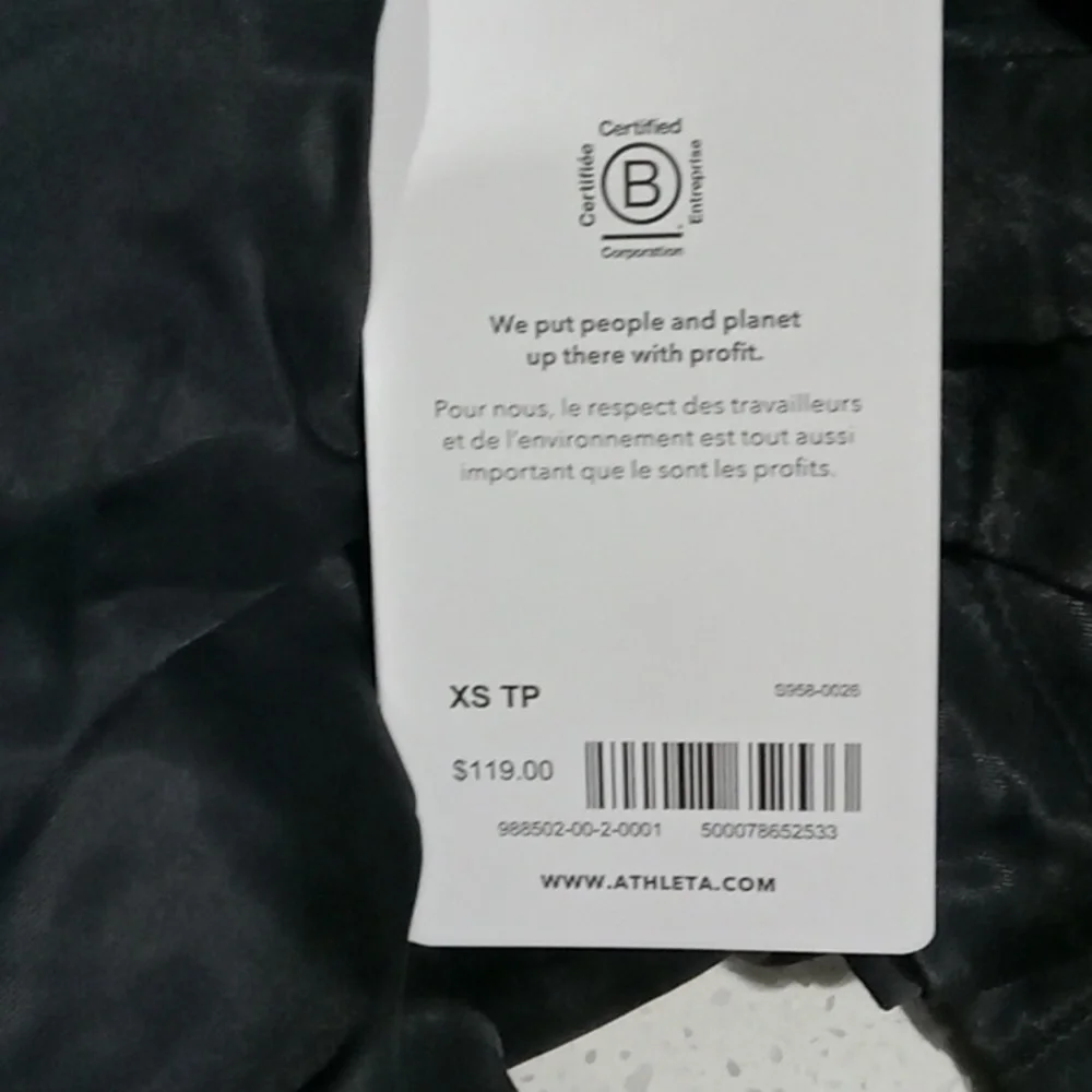 Athleta black Calm Cool Romper. Super soft satin feel. 28" inseam Size XS NWT - Picture 5 of 6